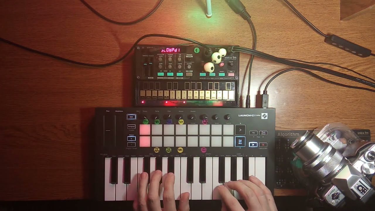 Korg Volca FM - Ambient improvisation!