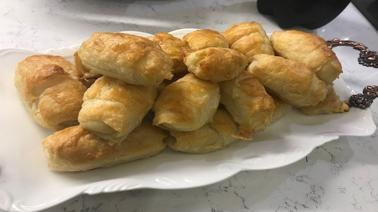 Milföy Zannedilen Çıtır Buzluk Böreği Tarifi/ Puf Puf Kabaran Sodalı Börek