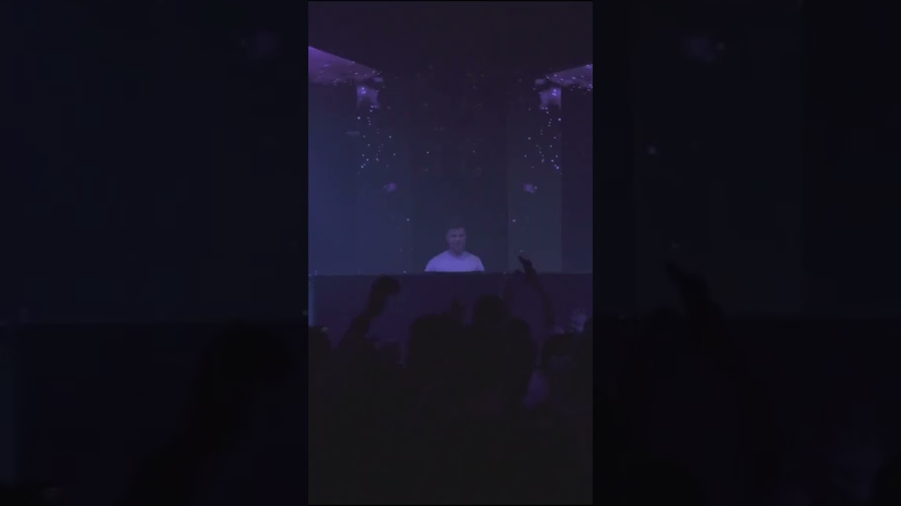 This goes so HARD💣 #techno #technolover #electronicmusic  #dj #rave