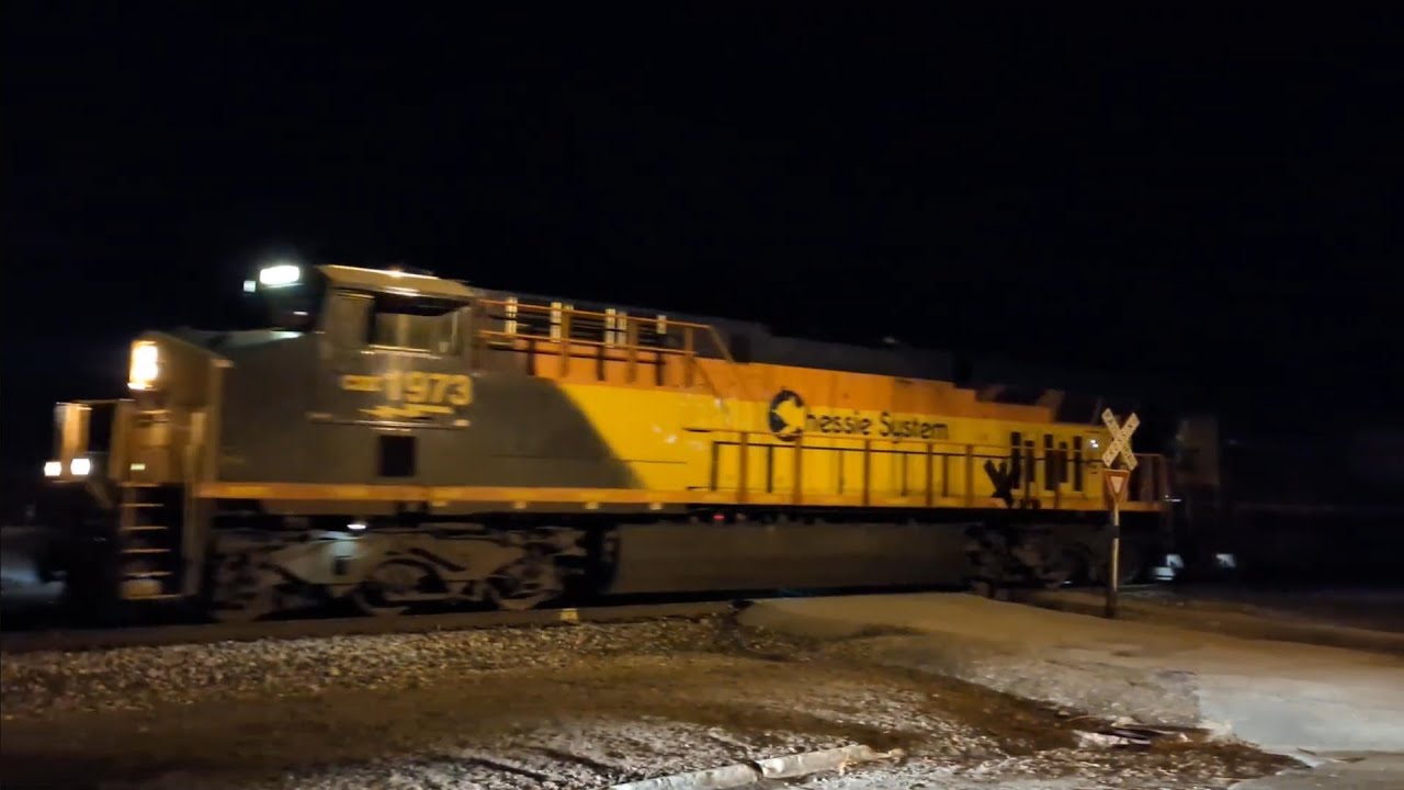 02/21/26 - Chessie System heritage unit visits the Evansville Western railway