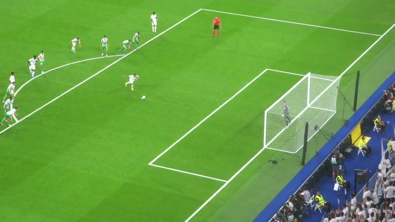 Real Madrid - Betis: gol de Mbappé (temporada 2024-25)