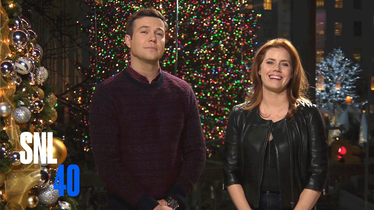 SNL Host Amy Adams is a One Direction Superfan