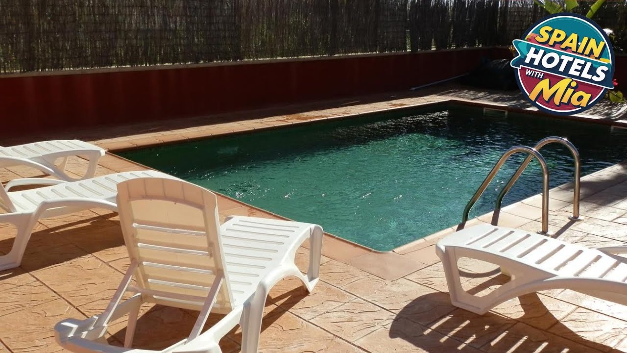 Casa Bonita | Riumar, Spain | Hotel Review 🛏️