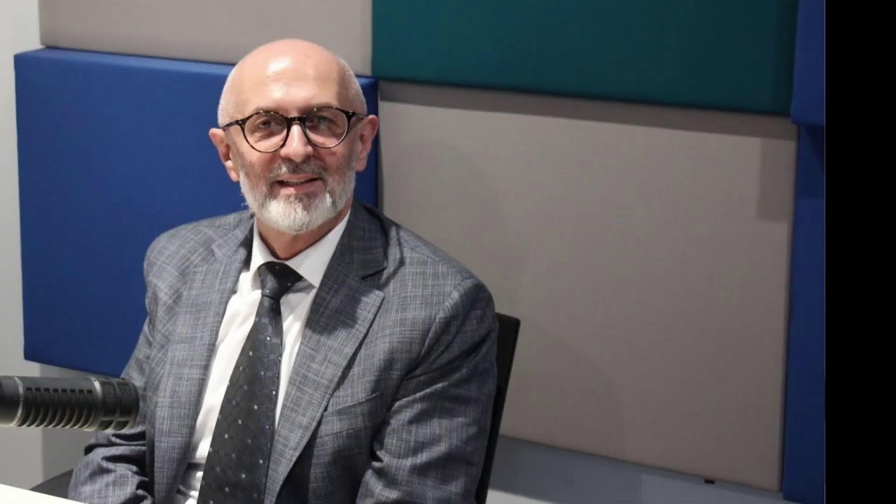 IZA IMENA - Elmir Jahić: čovjek koji liječi srce