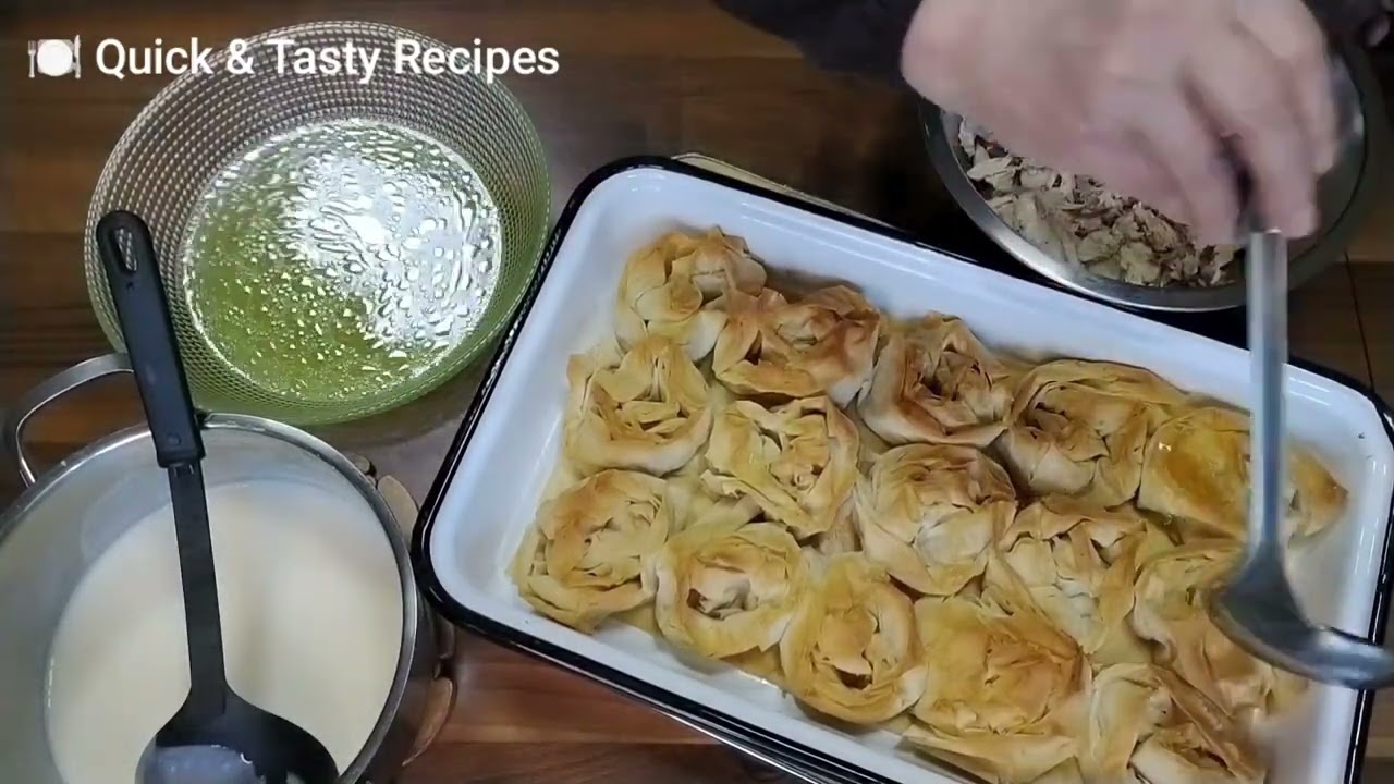 Quick Pie with Sauce(paça) | Pite e shpejtë me paçë dhe mish pule | Schnelle Pastete mit Sauce
