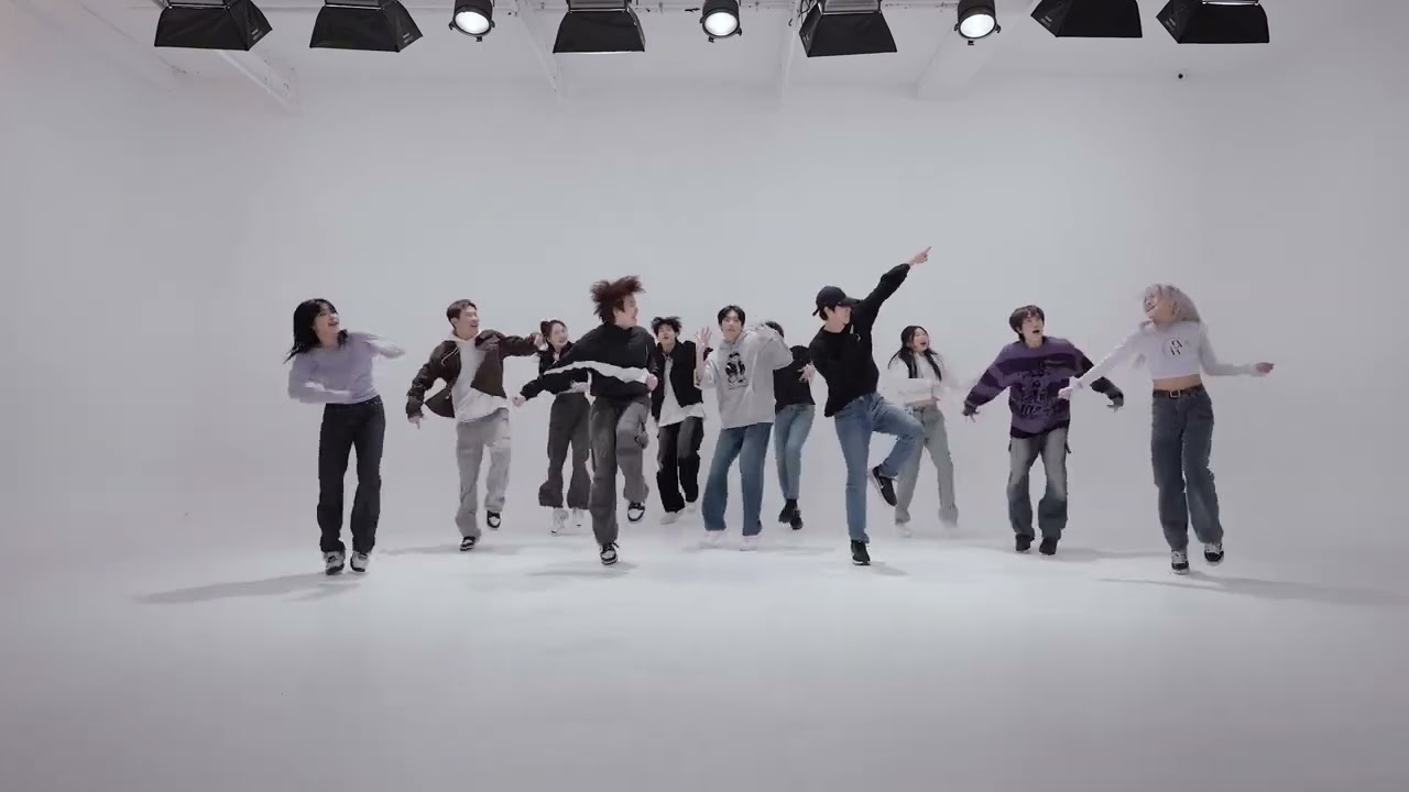 B1A4 (비원에이포) - 'REWIND' Dance Mirror
