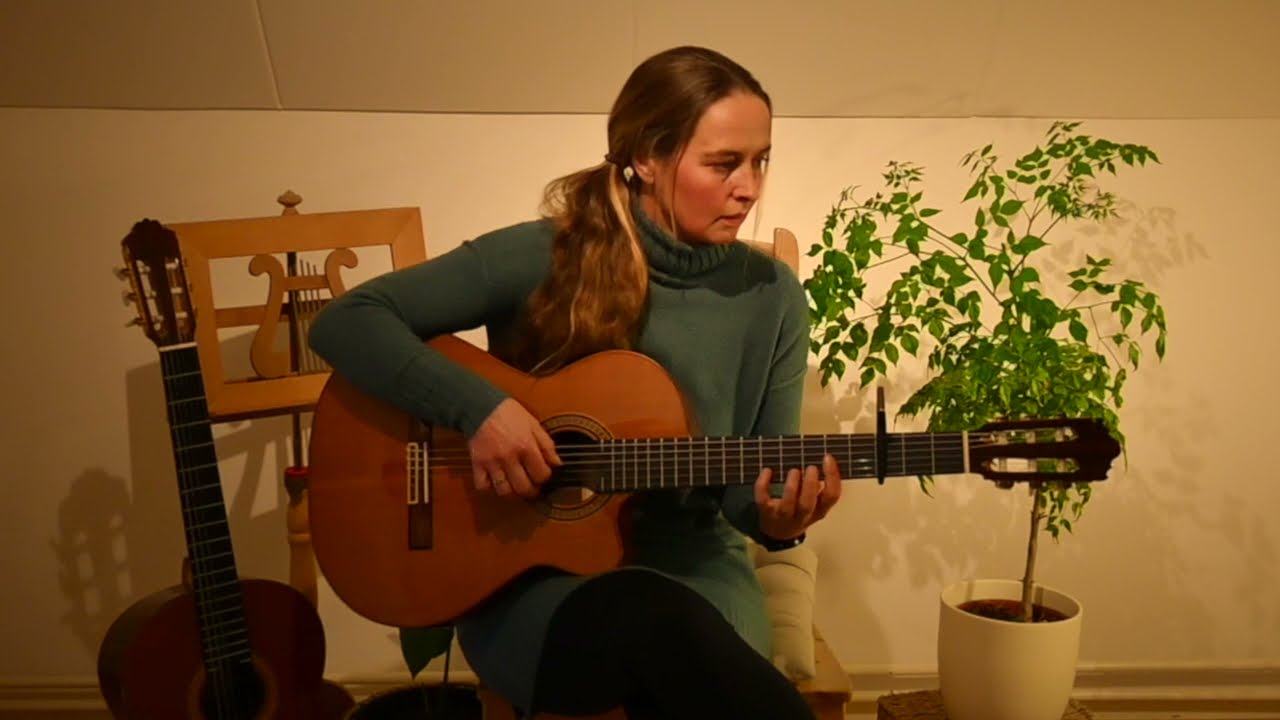 Melanie Goertz - A Whiter Shade of Pale - Fingerstyle Guitar