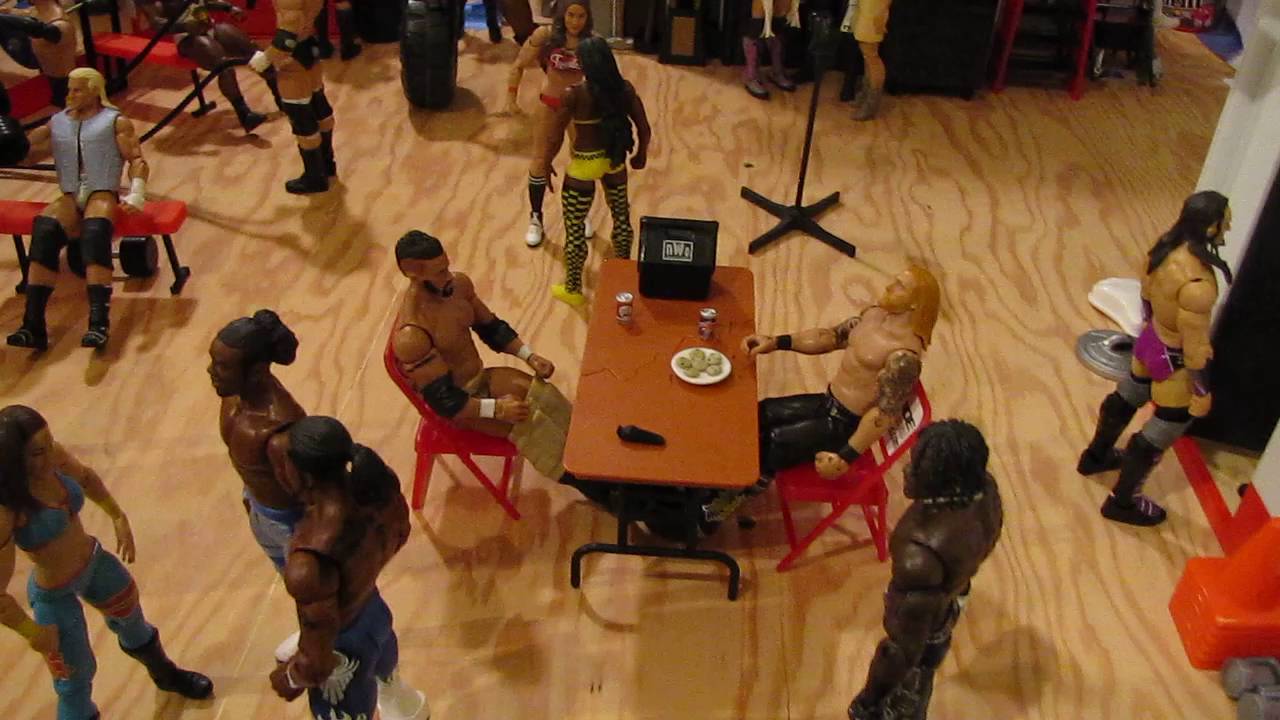 WWE Figure Arena Showcase!