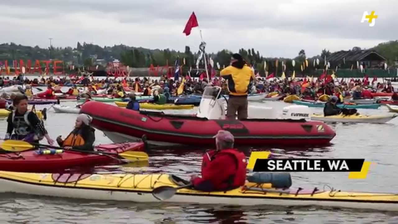 Seattle Activists Protest Shell Oil In Kayaks