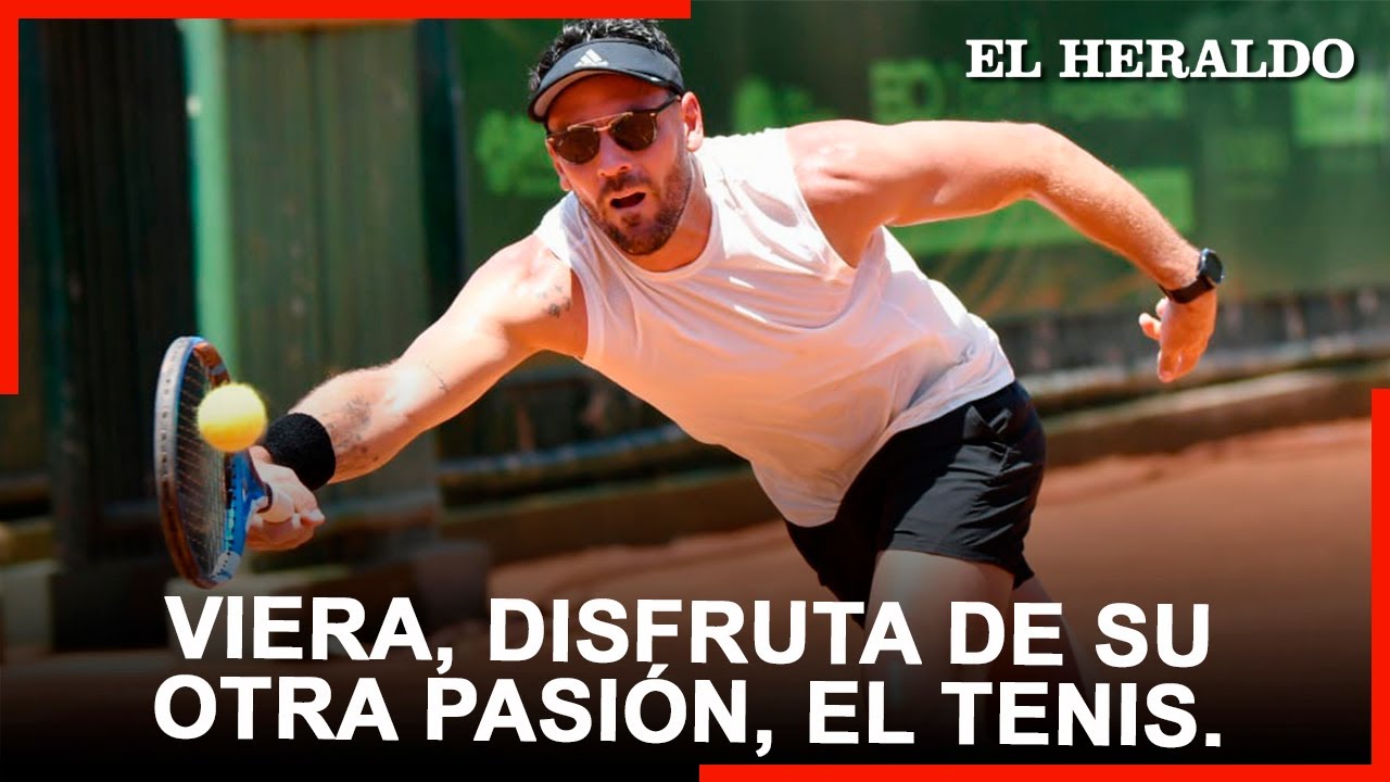 Sebasti&aacute;n Viera se luce jugando al tenis, su otra&nbsp;gran&nbsp;pasi&oacute;n