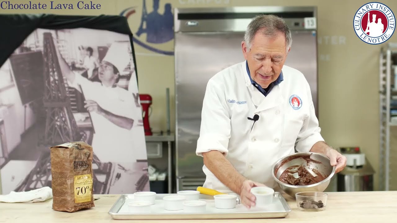How to make the BEST Chocolate Lava Cake | Moelleux Au Chocolat | | Culinary Institute Lenotre