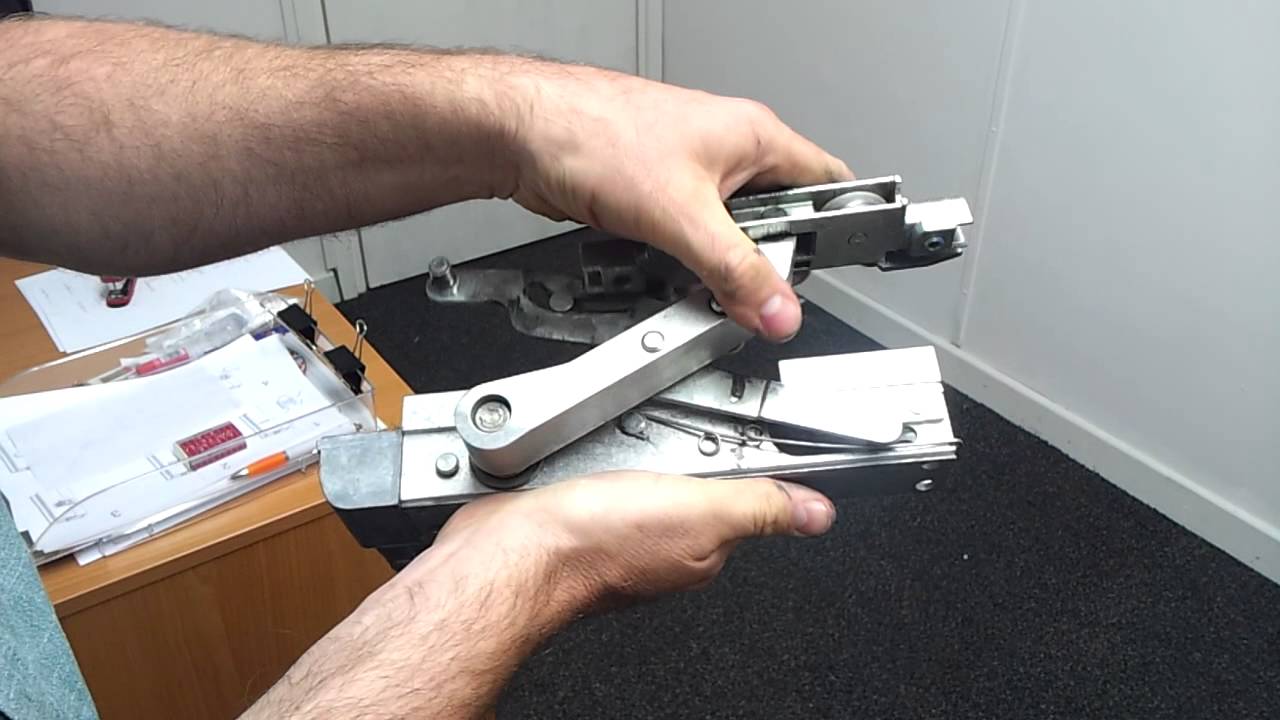 Change a Foot spring on Aubi PSK 160 by Handles and Hinges -http://www.handlesandhinges.co.uk