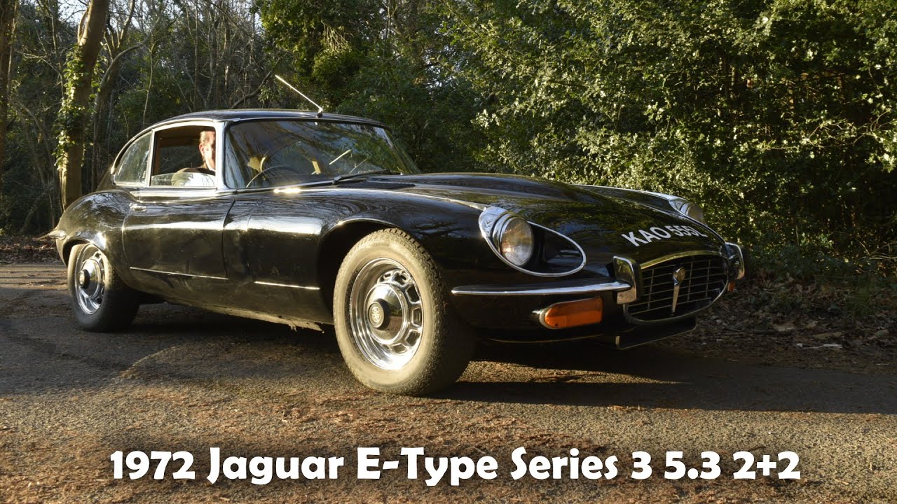 Tweed Jacket Reviews: 1972 Jaguar E-Type Series III 5.3 V12 2+2 - Lloyd Vehicle Consulting