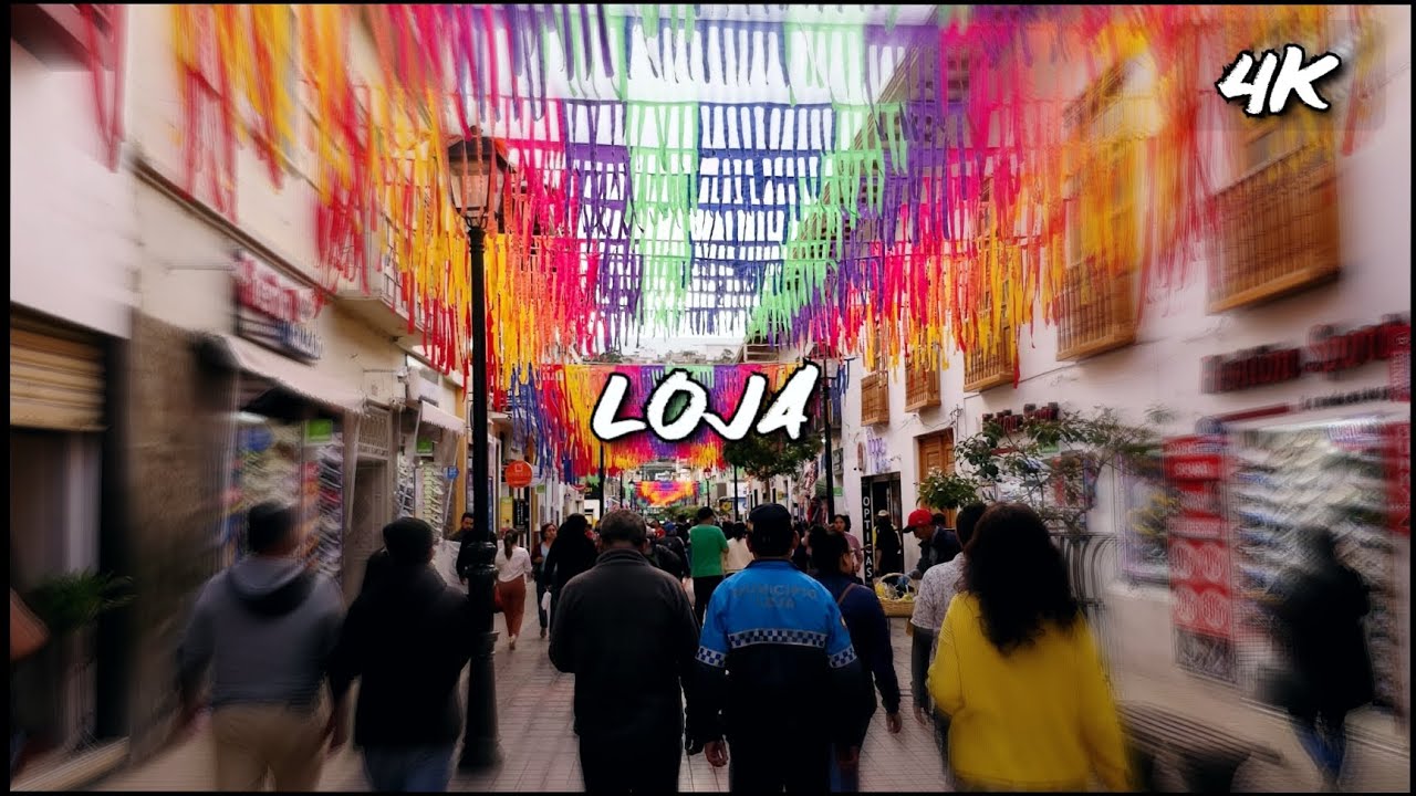 Walking 🚶‍♂️the beautiful Loja City🏰 / Ecuador🇪🇨| CHRISTMAS🎄 [4K 60FPS] ☃️