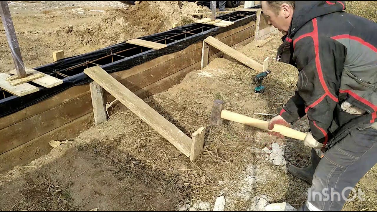 МОЩНЫЙ ФУНДАМЕНТ ДЛЯ ЗАБОРА