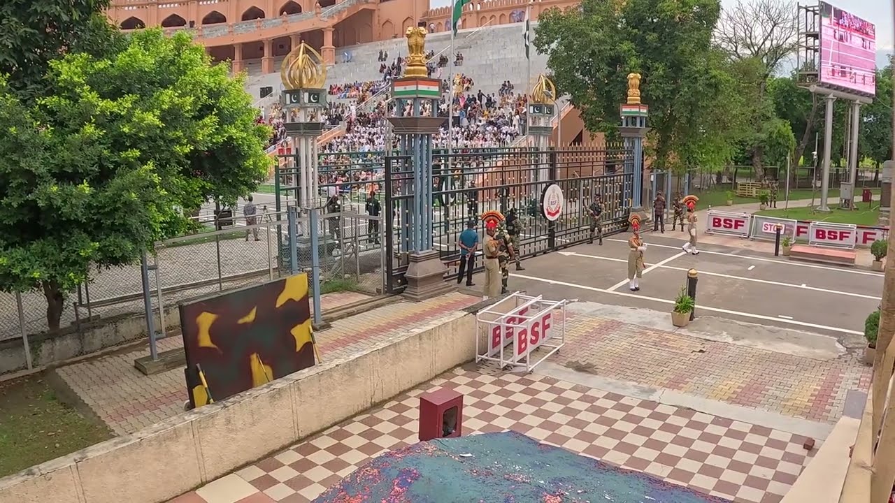 India Pakistan military competition at the Wagah border