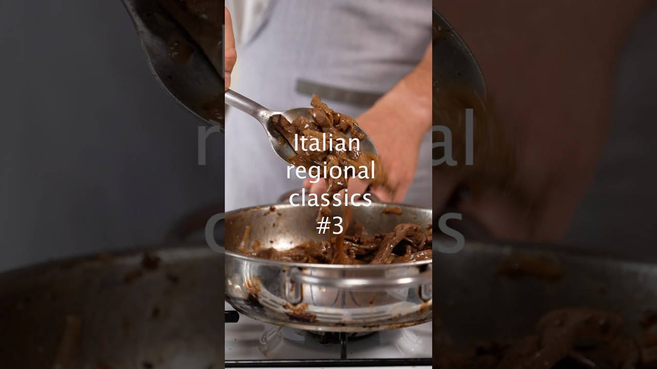 #3 of Italian regional classics: Fegato alla Veneziana. #fegatoallaveneziana #italianregionalclassic