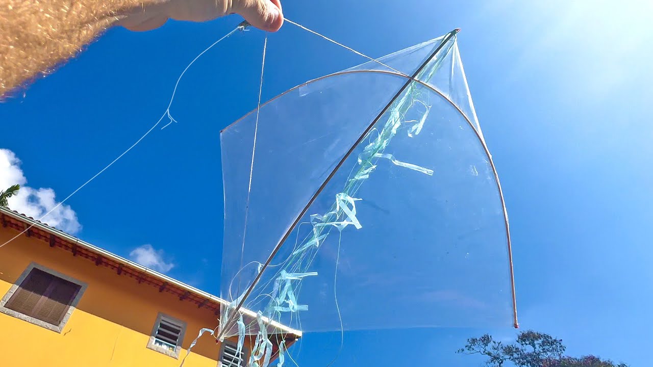 Pipa Invisível no Céu Nublado é a Estratégia de um Pipeiro