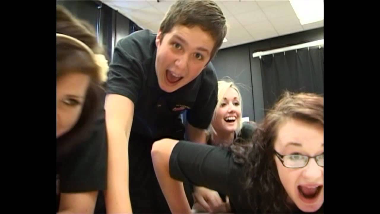 Ecco Drama does F.R.I.E.N.D.S