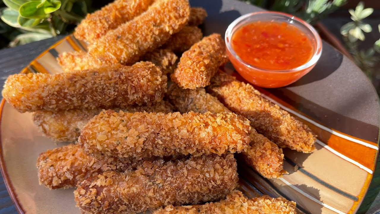 Quick & Easy Crispy Halloumi Fries!
