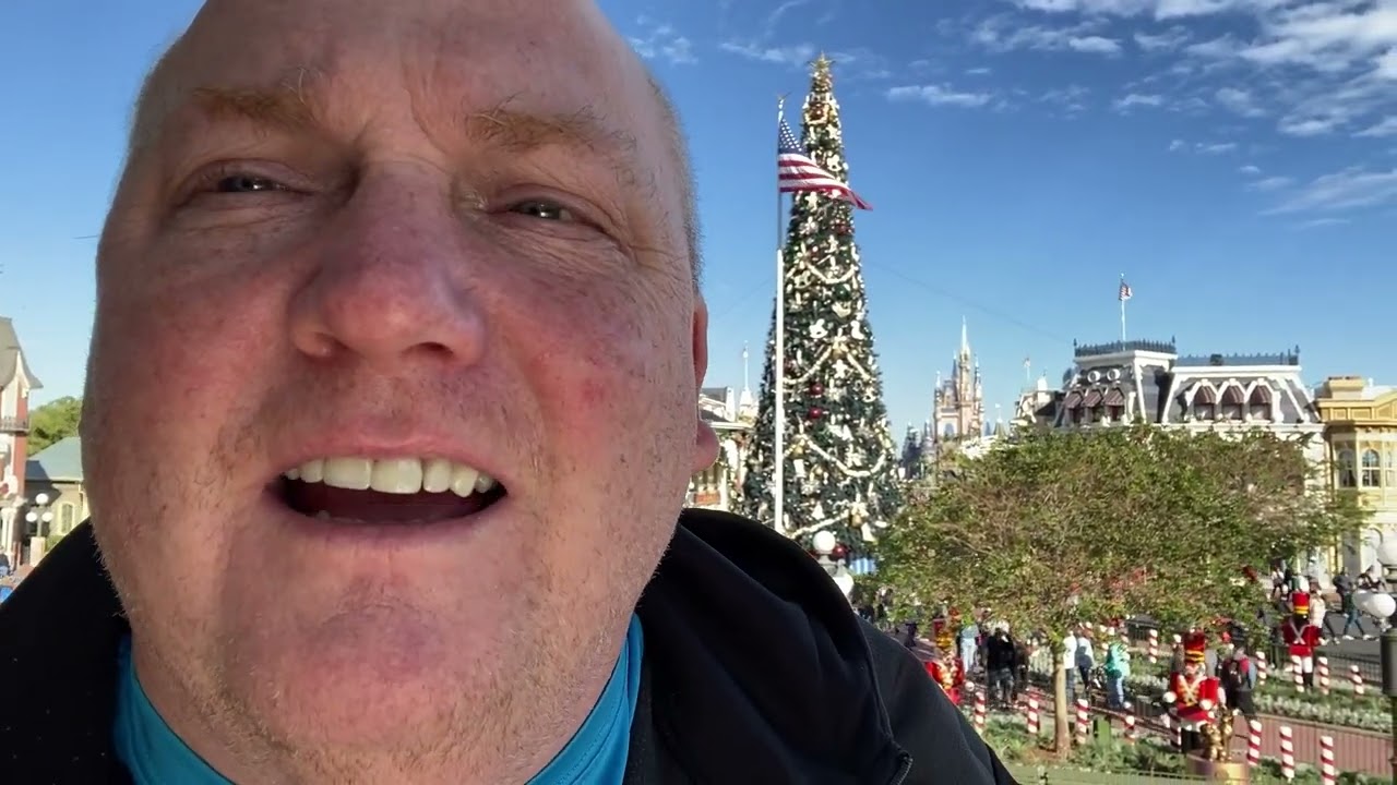 Disney World Train is BACK, Splash Mountain down, & best place to watch the MK Fireworks