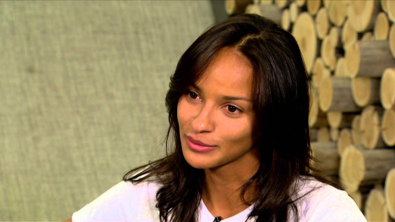 TNT | Carol Ribeiro no Victoria's Secret Fashion Show