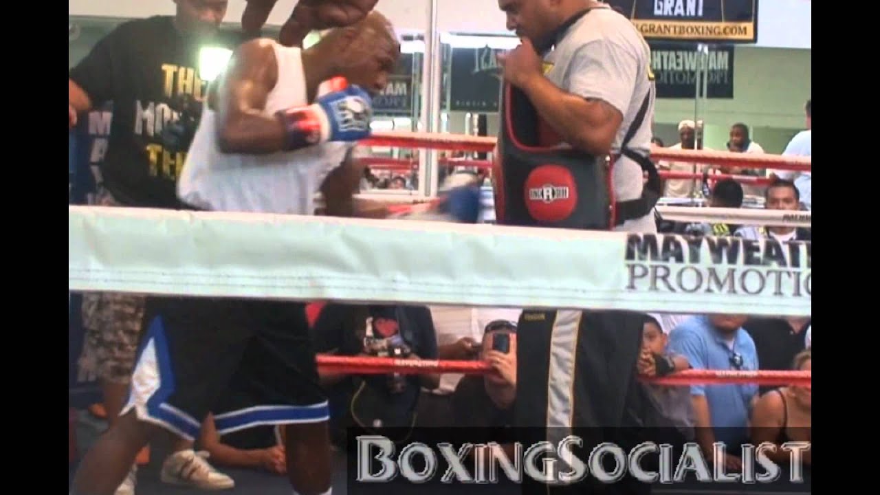 FLOYD MAYWEATHER TRAINING TBE VS PACMAN