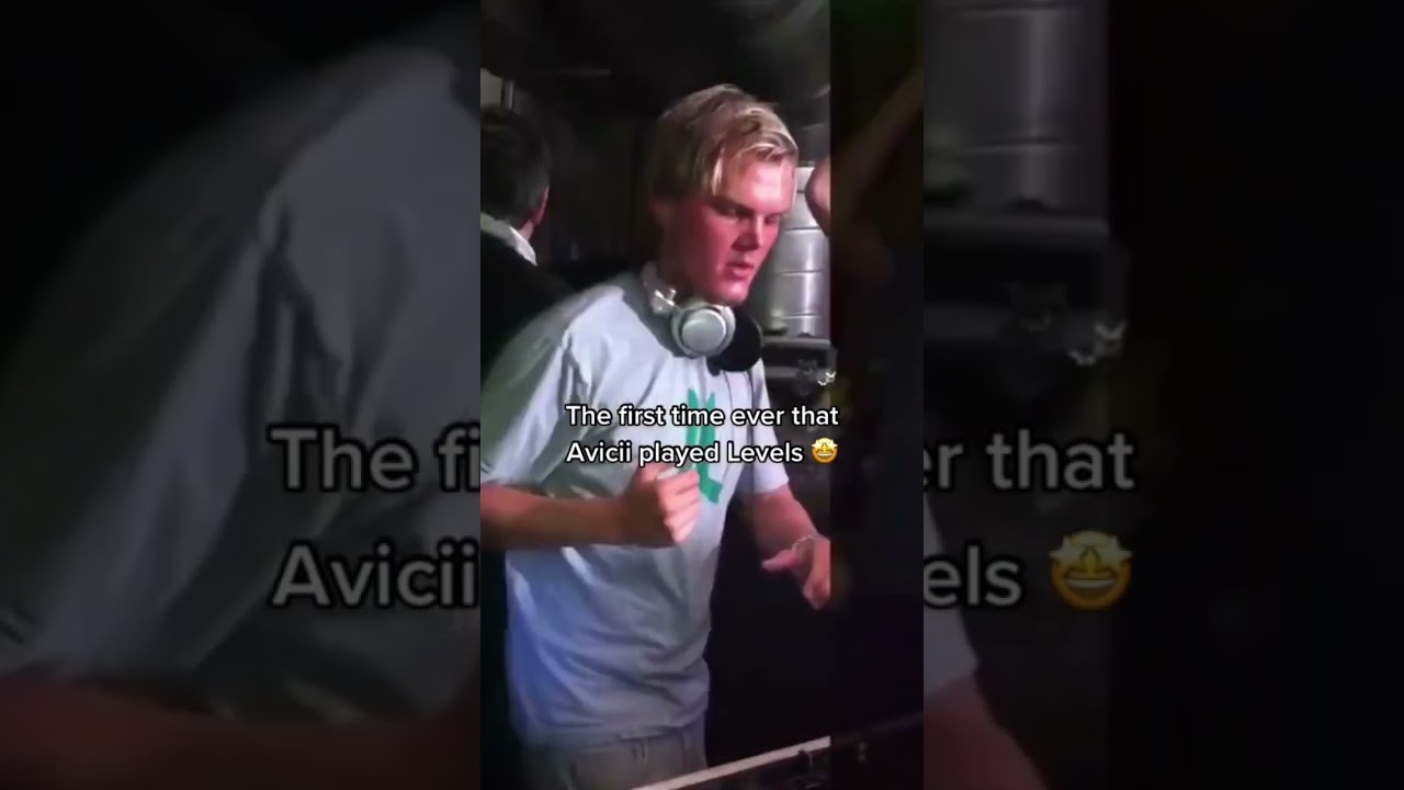 Avicii playing levels for the first time ever. 🥹🥹 #edm #dancemusic #avicii
