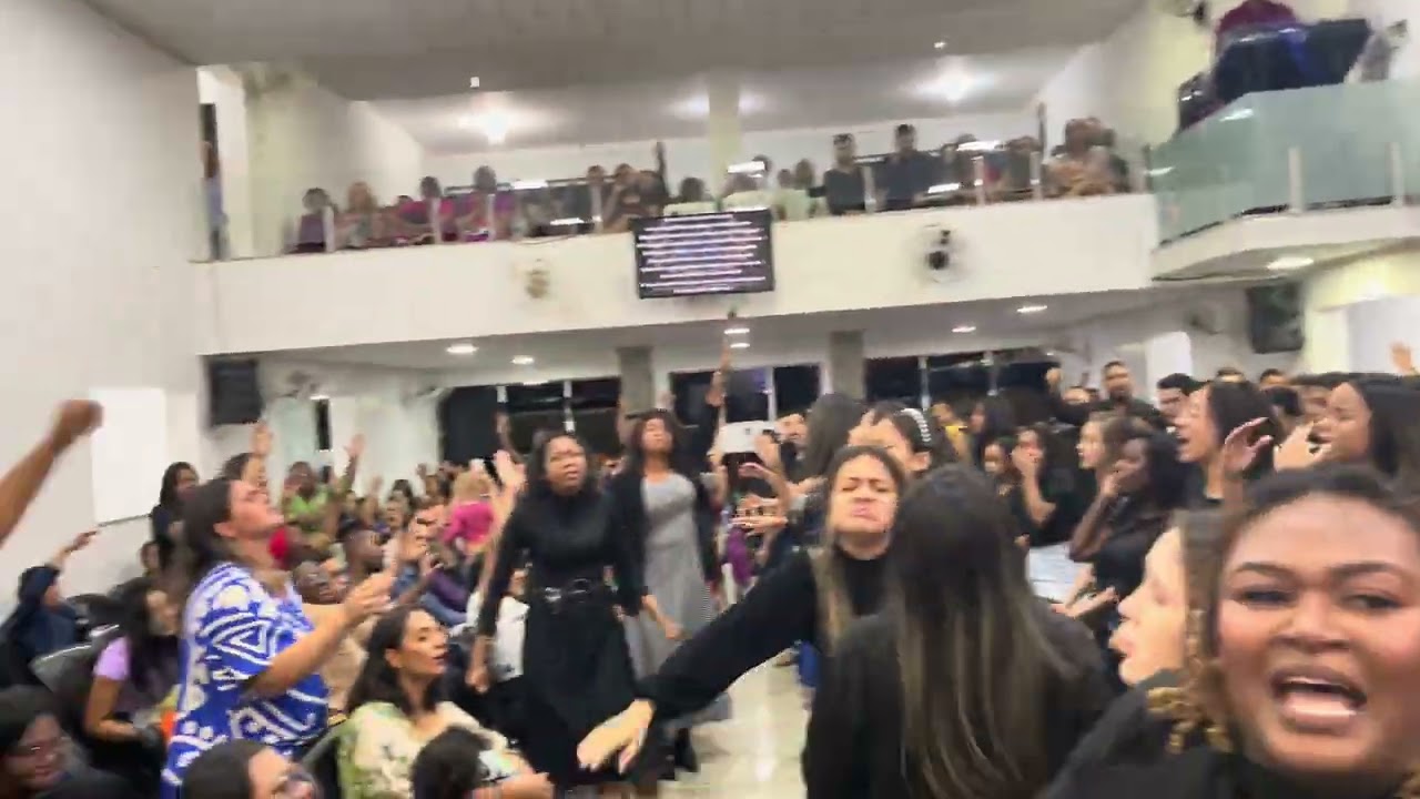 QUE EXPLOSÃO DE GLÓRIA COM ESSA MOCIDADE ADORANDO - MEDLEY PENTECOSTAL 🔥🔥🔥🔥 🔥 MOCIDADE RENASCER