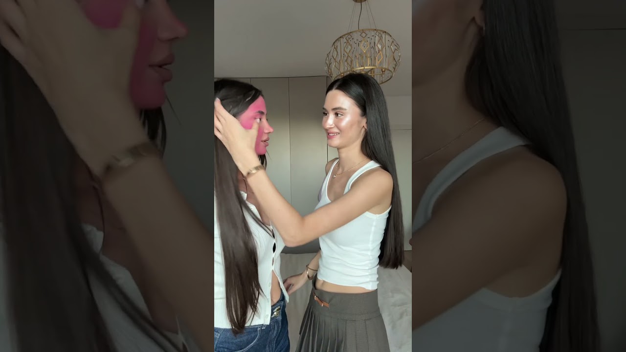 Ce m-as face fara ea.. #twins #makeup #surorigemene #pamflet