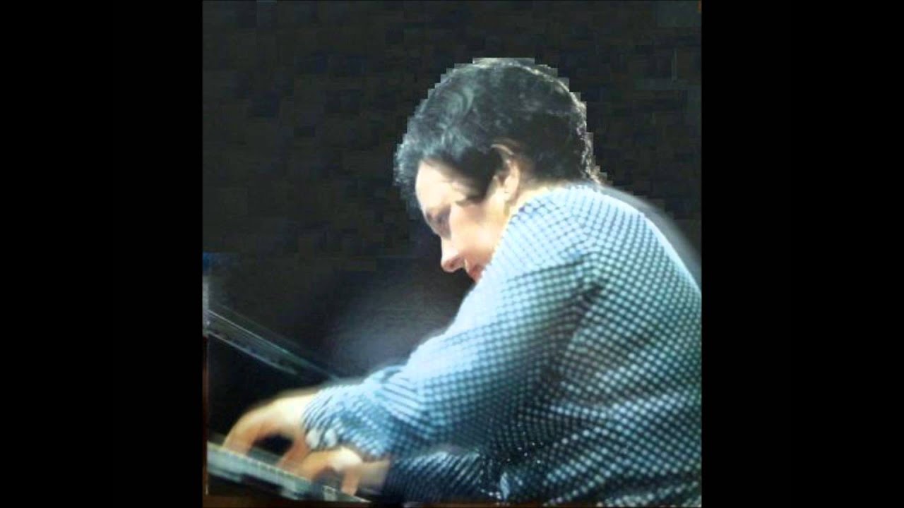 Alicia de Larrocha Plays Bach - French Suite No.6, BWV 817