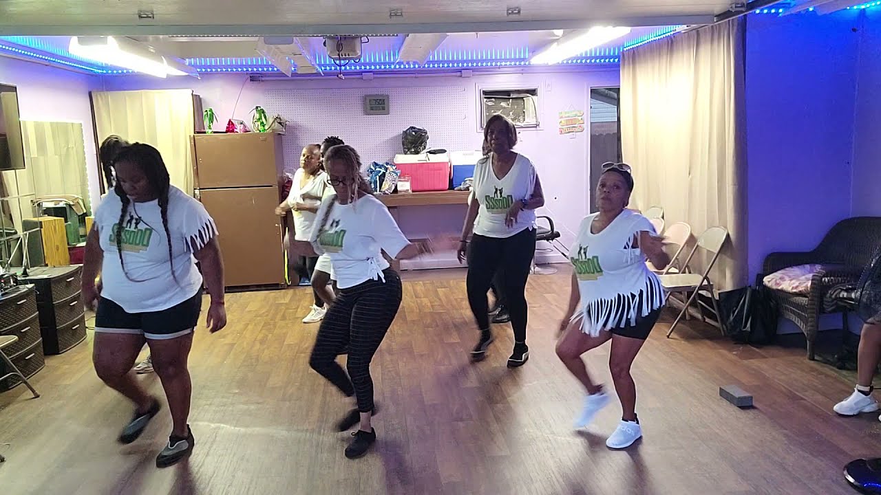 Shake it Baby Line Dance