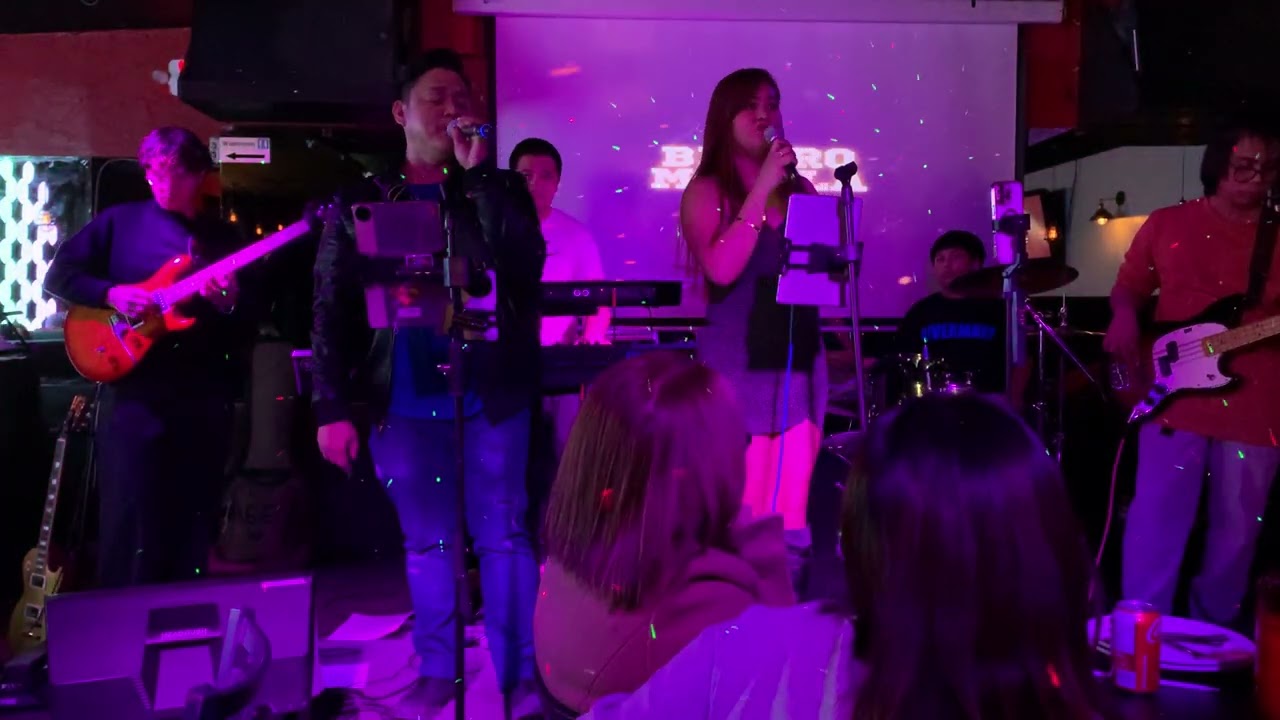 Ikaw Sana/Nandito Ako - Ogie Medley - feat Reniel on Vocal - Live at Bistro Manila 