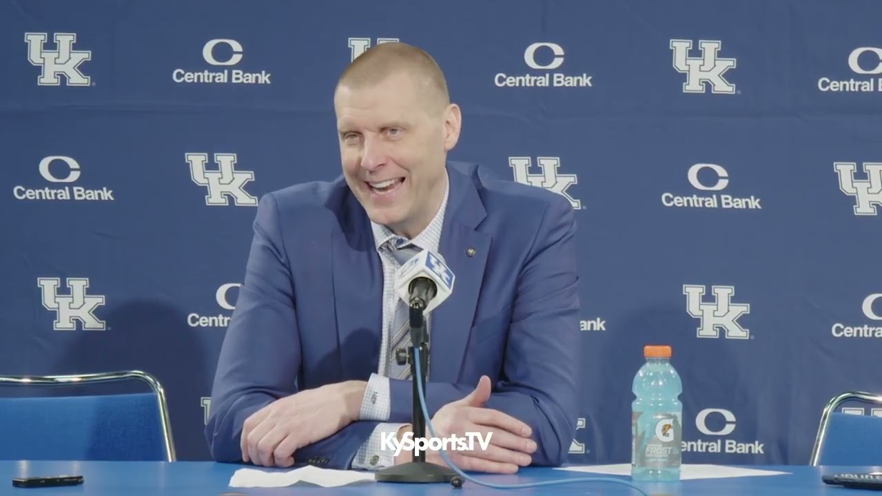 Kentucky Wildcats Basketball Coach Mark Pope Recaps LOSS To Florida