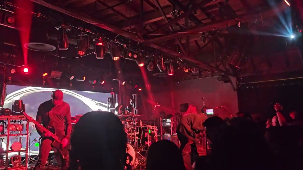 Humanity's Last Breath - Earthless - Live @ 1720