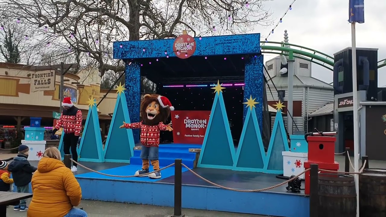 Entertain at drayton Manor #draytonmanorthemepark  #family #dayoutwithkids #familytime 