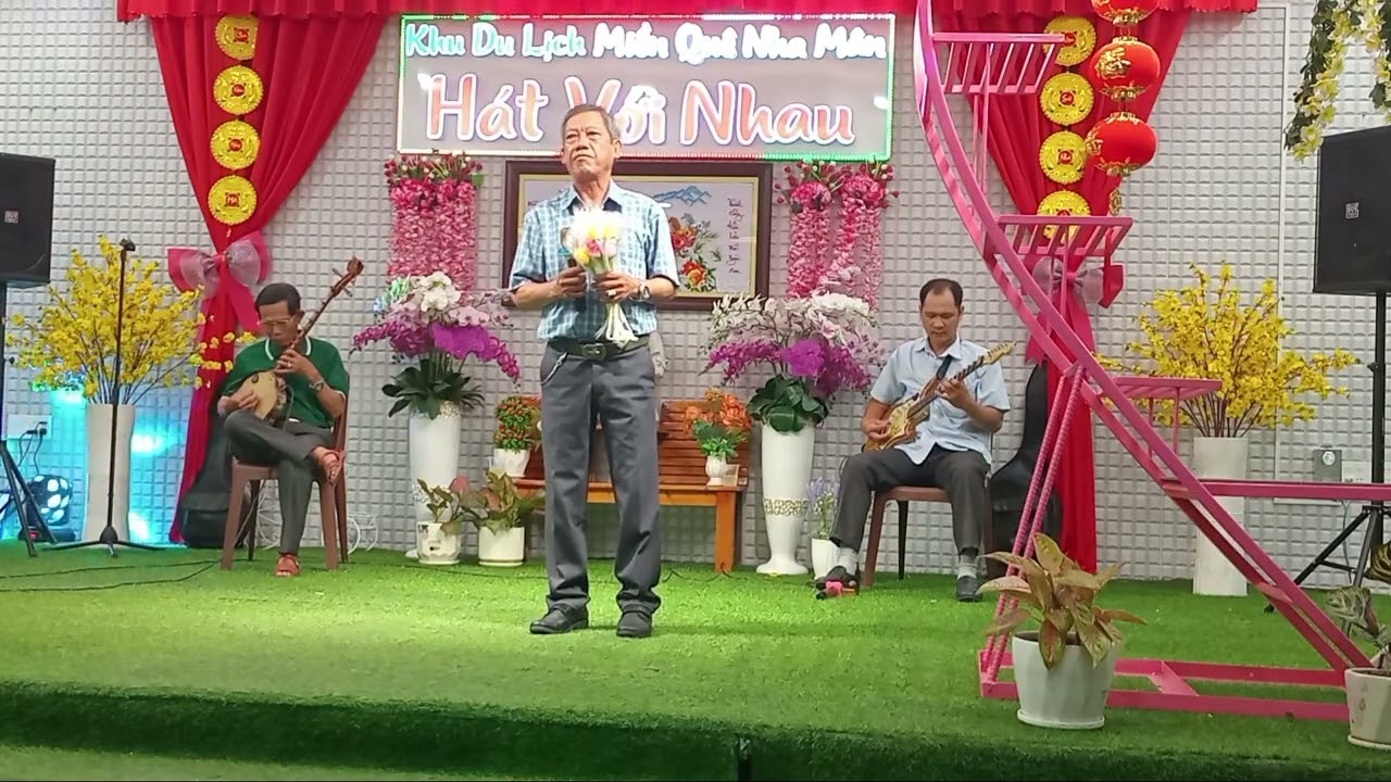 Trống loạn Thăng Long thành. Trình bày: Văn Út. 