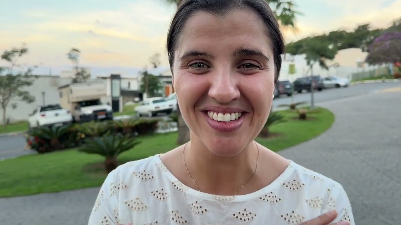 O NOVO MOTORHOME CHEGOU! | A emo&ccedil;&atilde;o de receber a casinha nova | Paz, Amor e Viagem