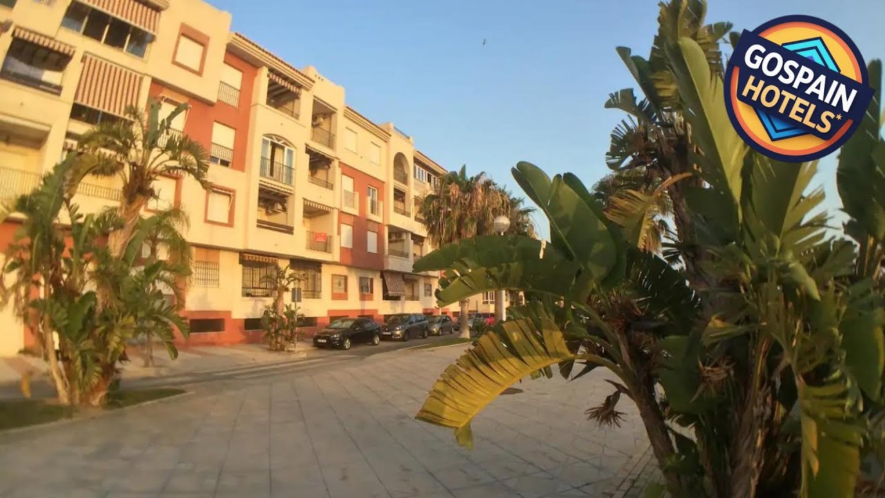 Apartamento Playa Calahonda El Farillo con terraza | Calahonda, Spain | Hotel Review ⭐