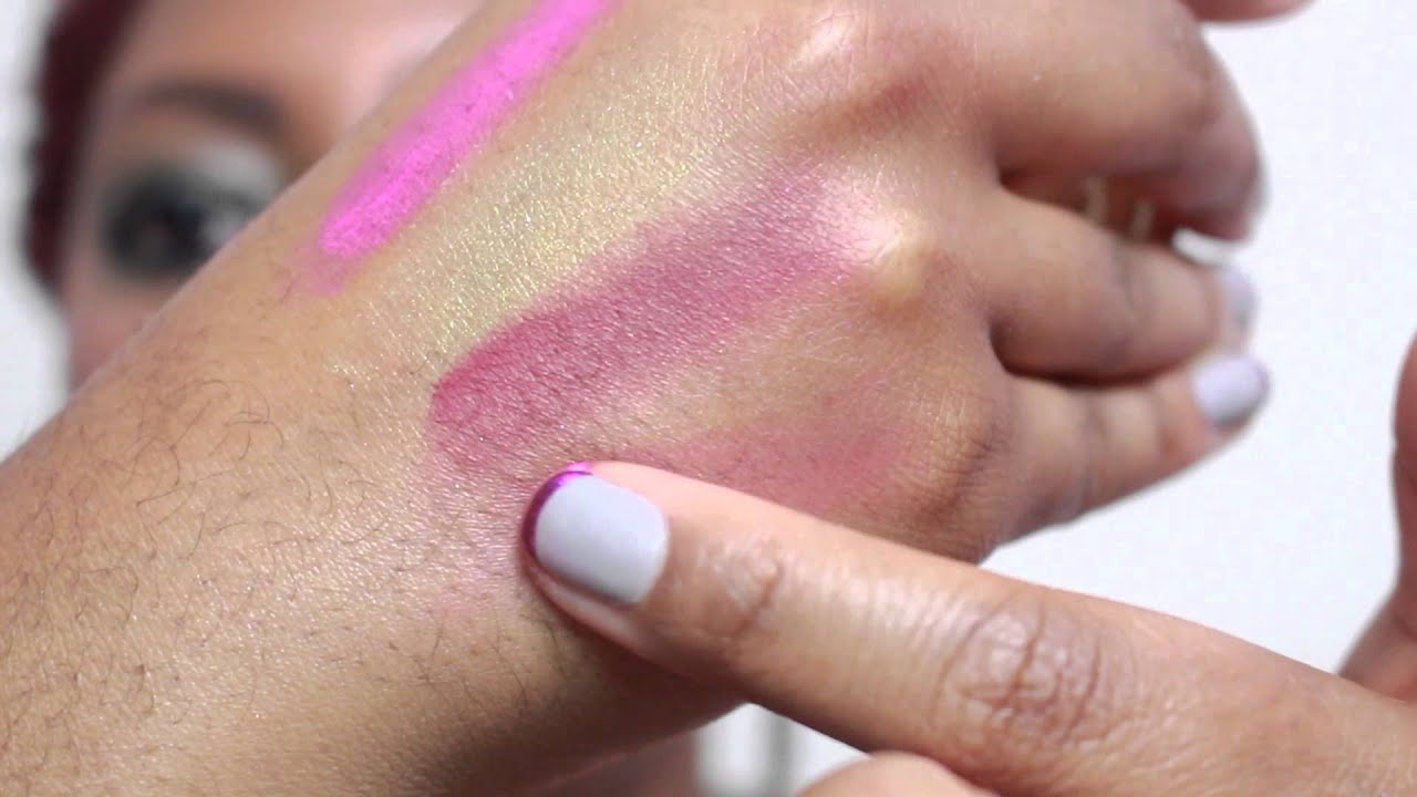 Make Up For Ever Artist Shadows Review and Swatches.