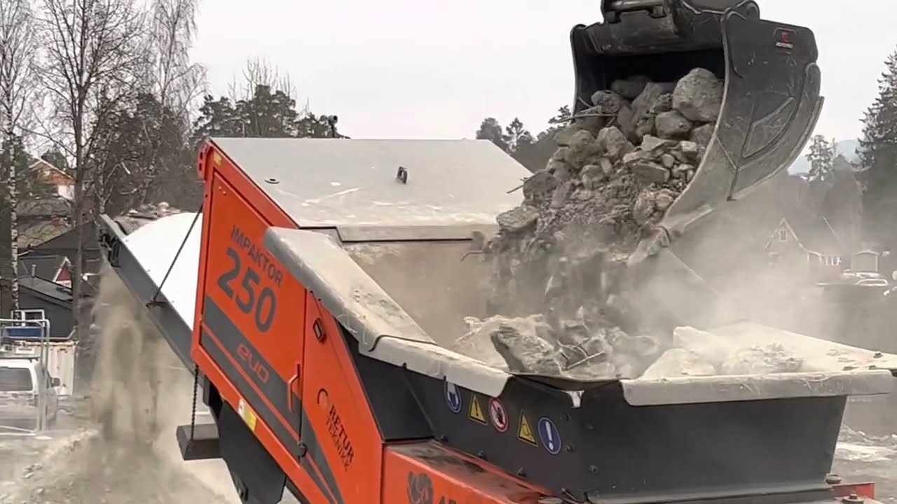 Arjes 250 makes a striking attempt to create new usable masses of concrete waste - @roxmaskin