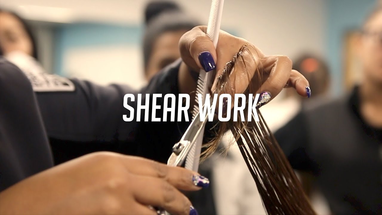 Cutting Mannequins For The First Time in Cosmetology School | The Barber's Journey