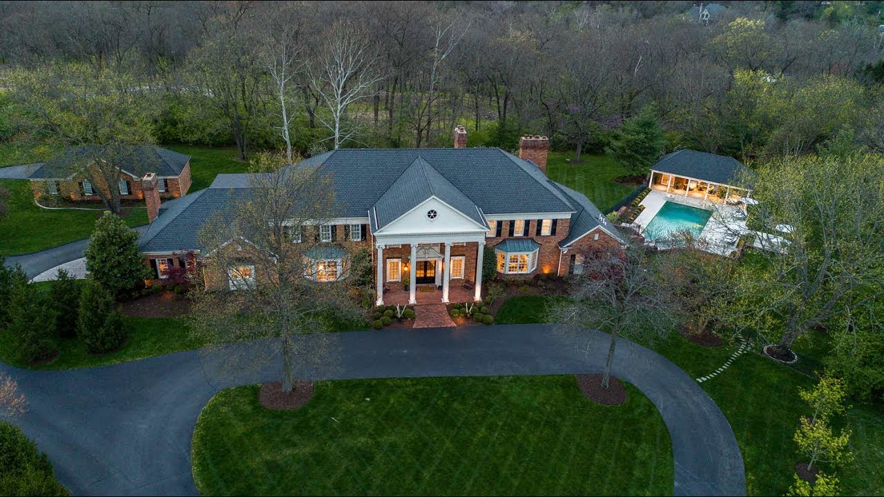 7 Carters Grove Ct | Homes for Sale in Ladue | MLS-17033342