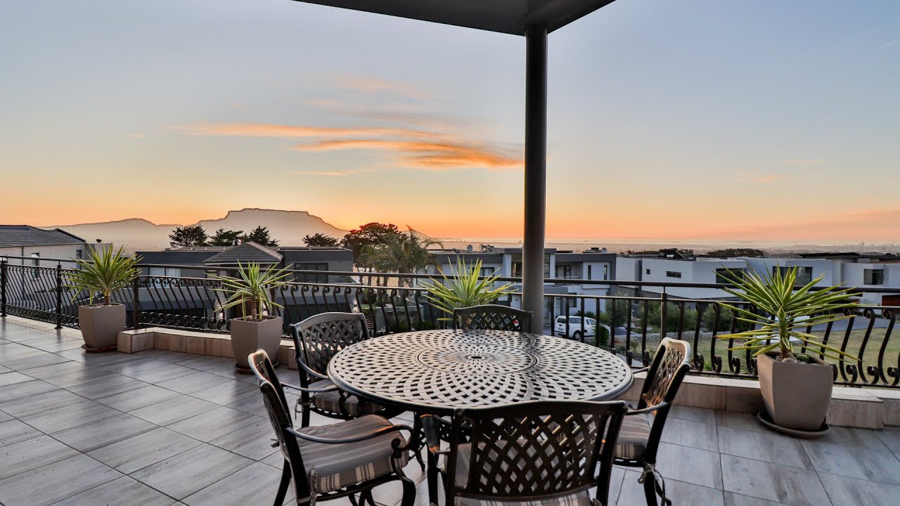 9 Bedroom For Sale | Plattekloof, Cape Town