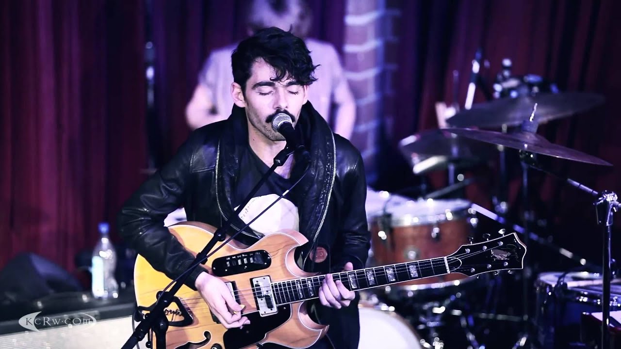 Local Natives performing "Breakers" Live at KCRW's Apogee Sessions