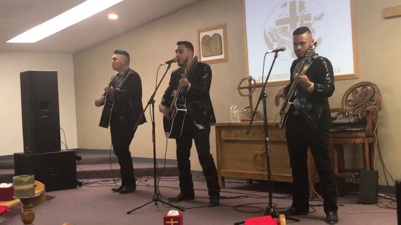 Carlos y los de Monte de Sinai. Popurri coros