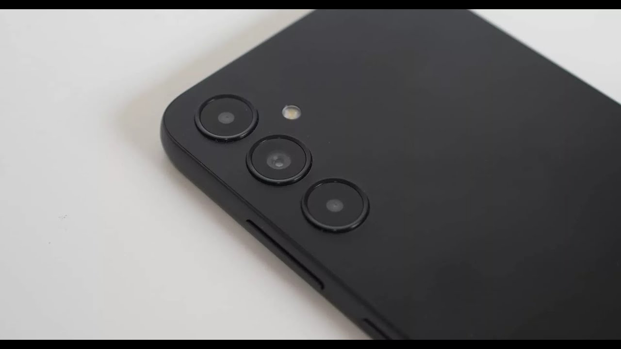 Galaxy A05s unboxing