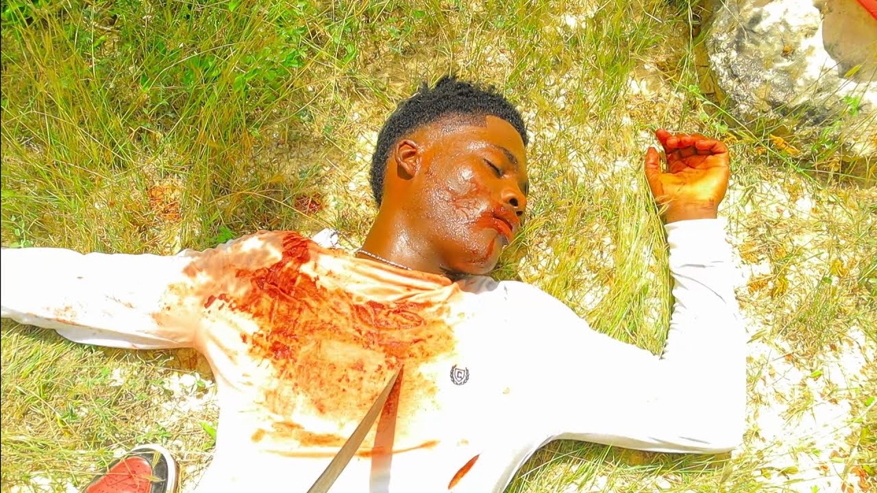 LA VIE OU LA MORT 257/ Gad Jan fanm fe misye pèdi laviw, AJIVIT KOUPE TÈT LI RA PLANCHE