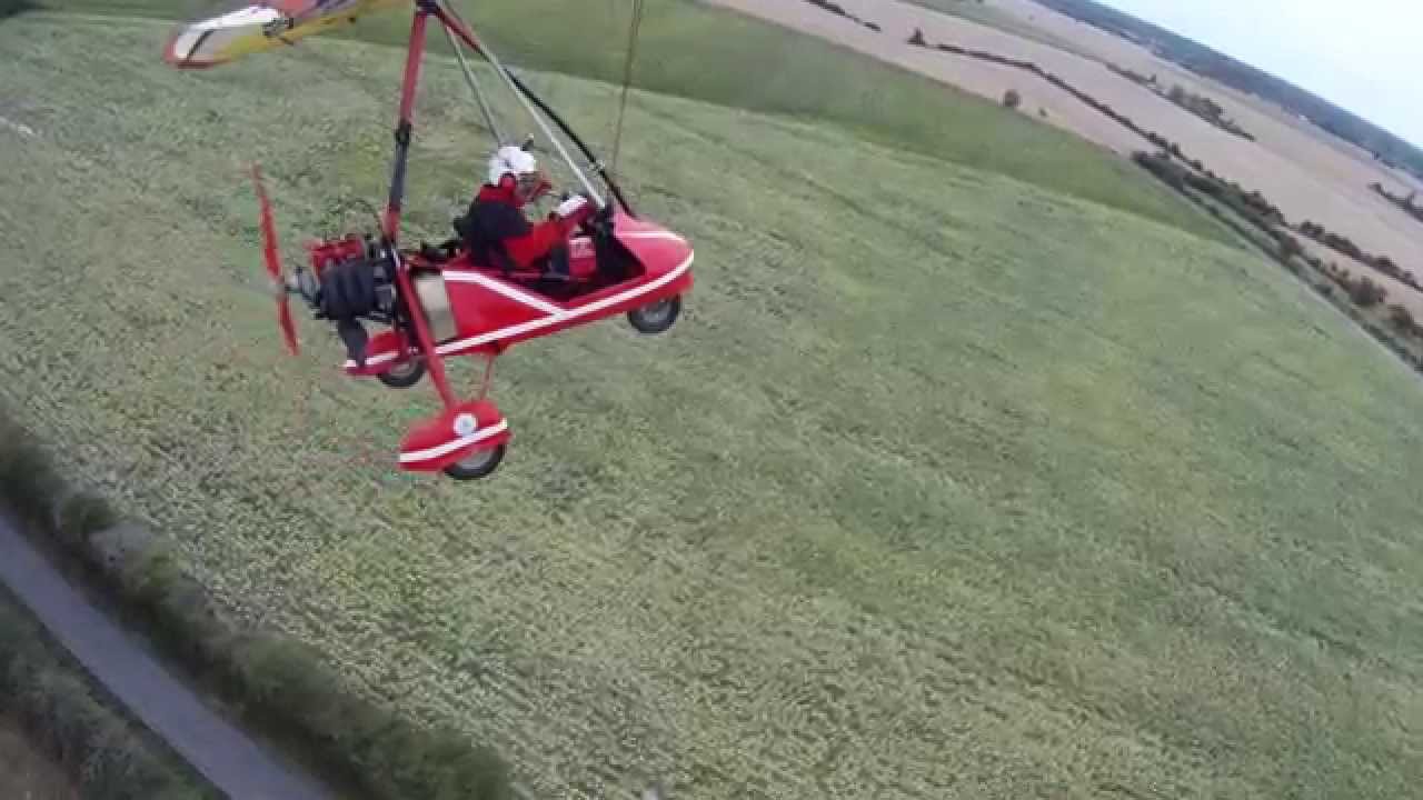 Balade en ulm gtbi caméra gopro en bout d'aile