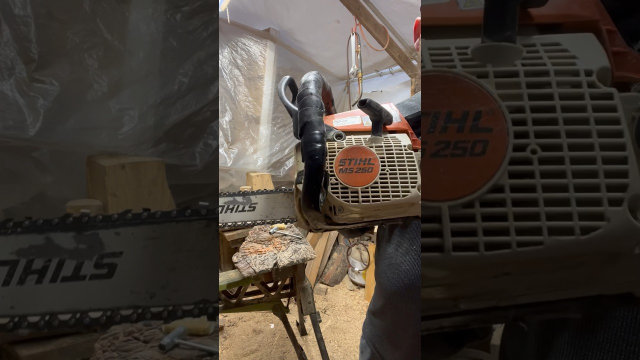How to un flood your chainsaw .#chainsaw #chainsawrepair #chainsawrescue #chaibsawflooded